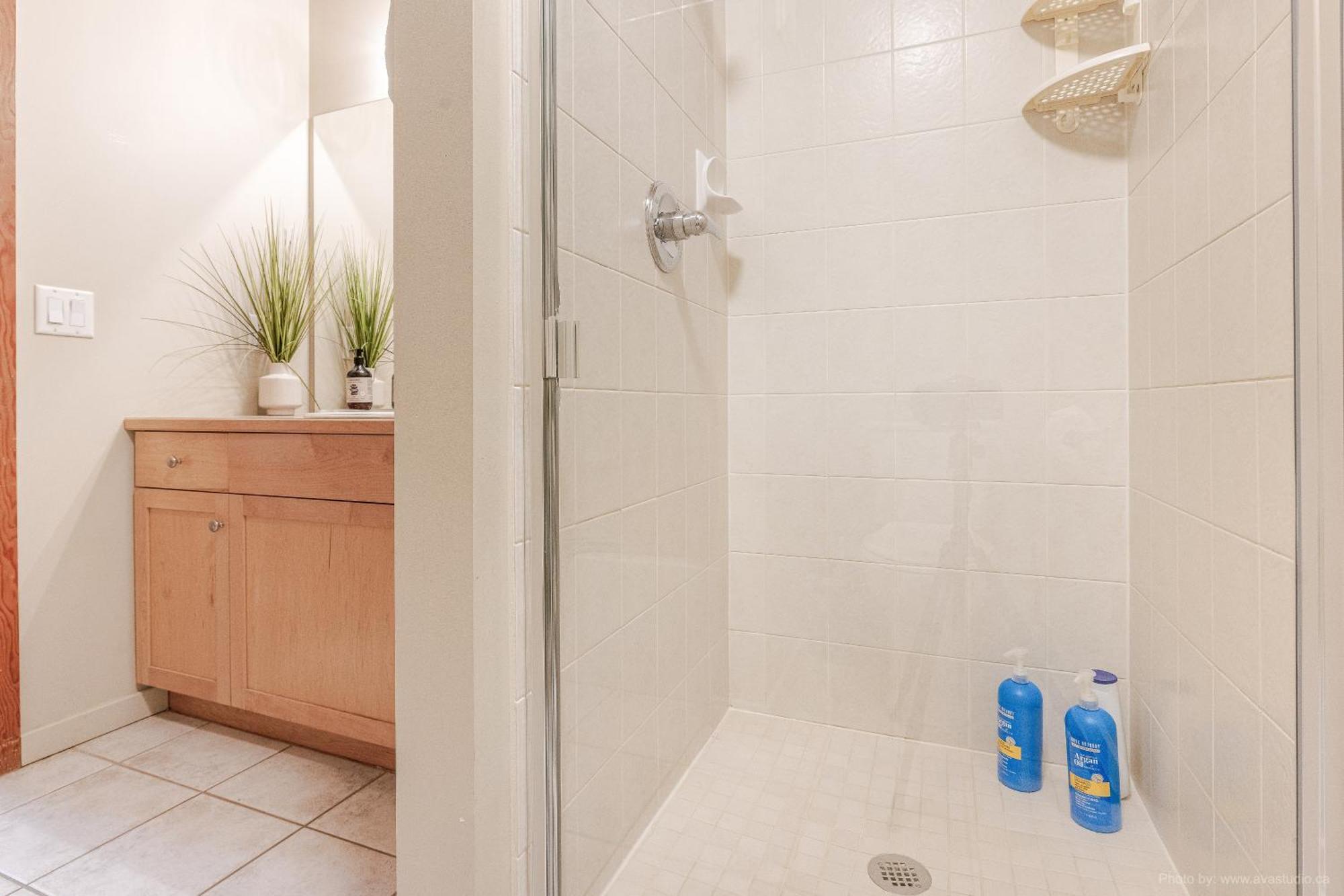 Lovely Mountain View 2 Bedroom Suite Canmore Extérieur photo