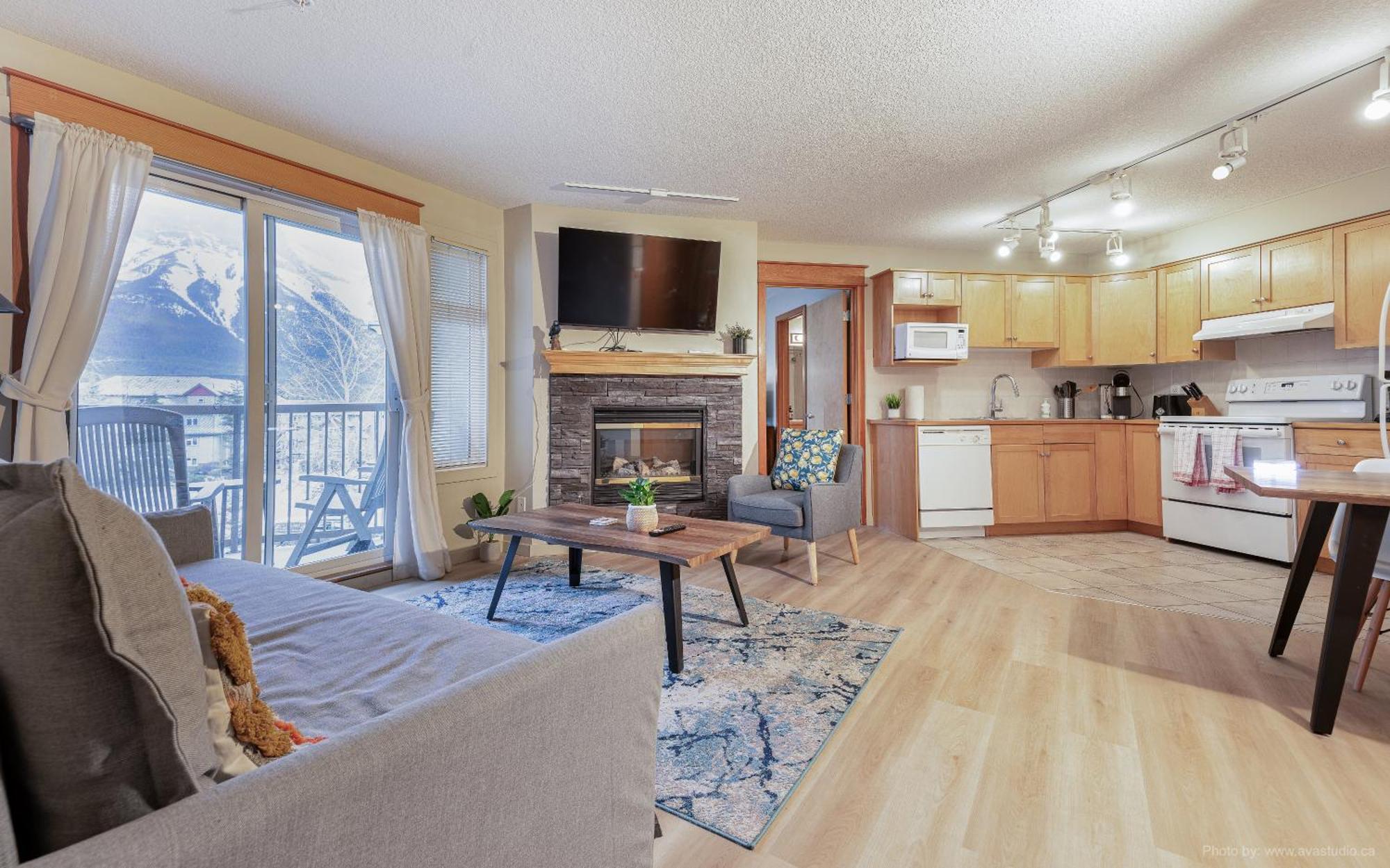 Lovely Mountain View 2 Bedroom Suite Canmore Extérieur photo