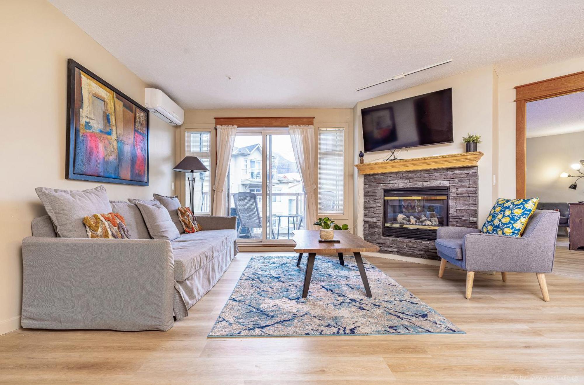 Lovely Mountain View 2 Bedroom Suite Canmore Extérieur photo