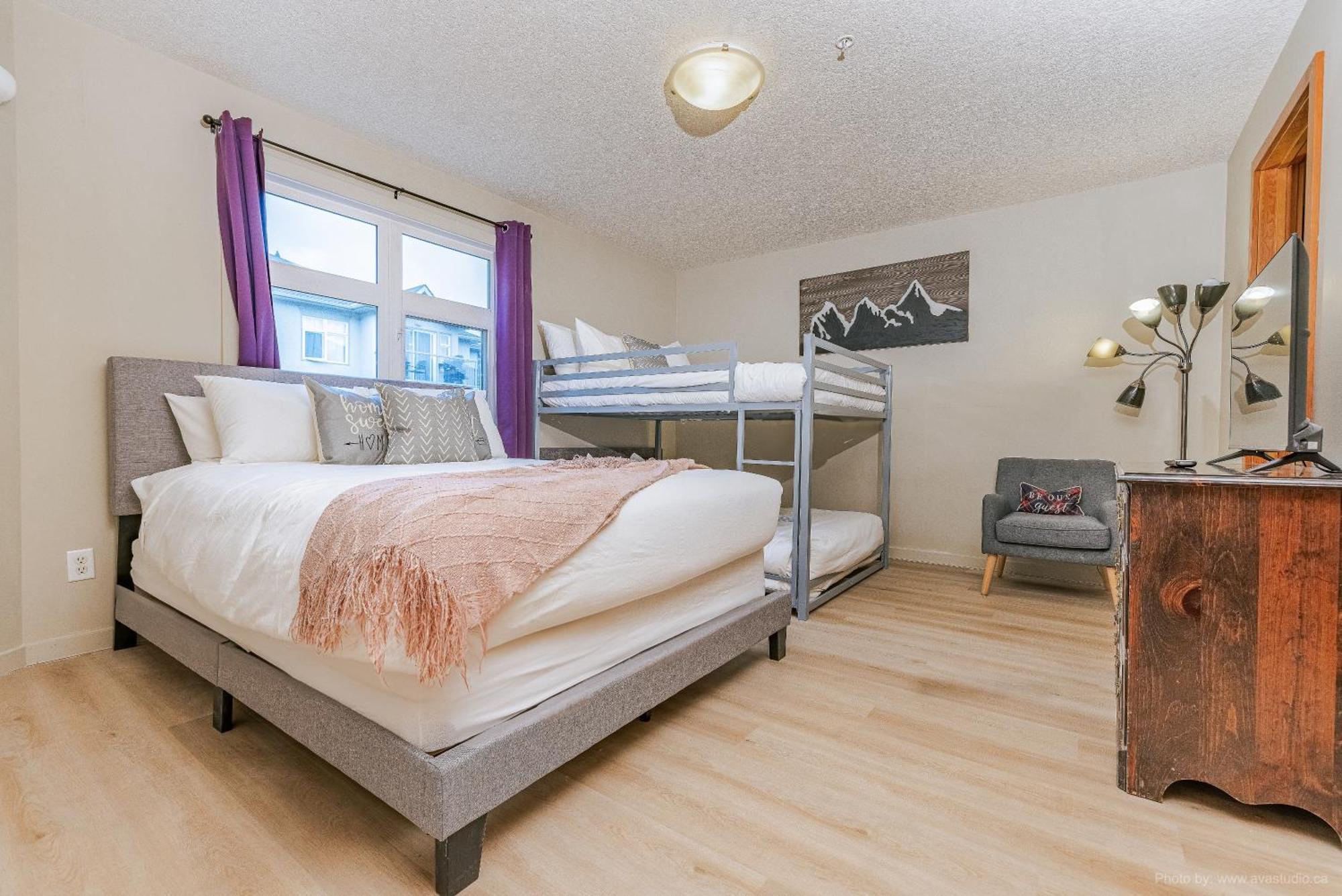 Lovely Mountain View 2 Bedroom Suite Canmore Extérieur photo